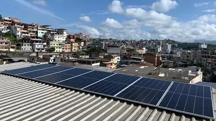 Imagem de uma instalação de placas solares